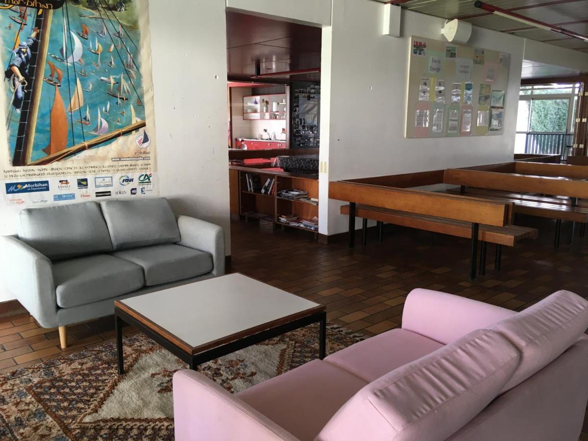 Auberge De Jeunesse Hi Lorient Kültér fotó